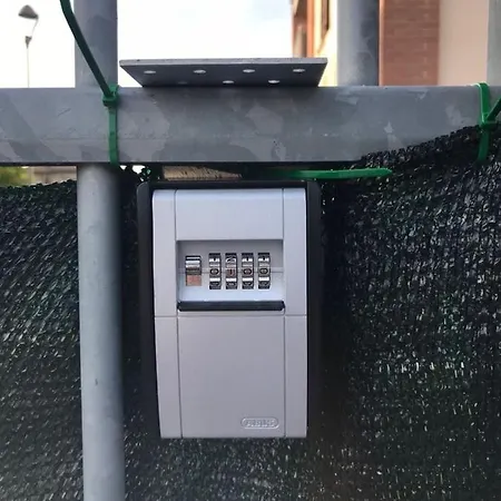 Casa Alle Porte Di パヴィーア