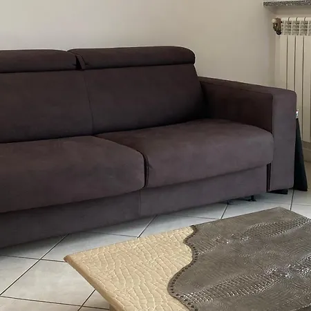 Casa Alle Porte Di パヴィーア